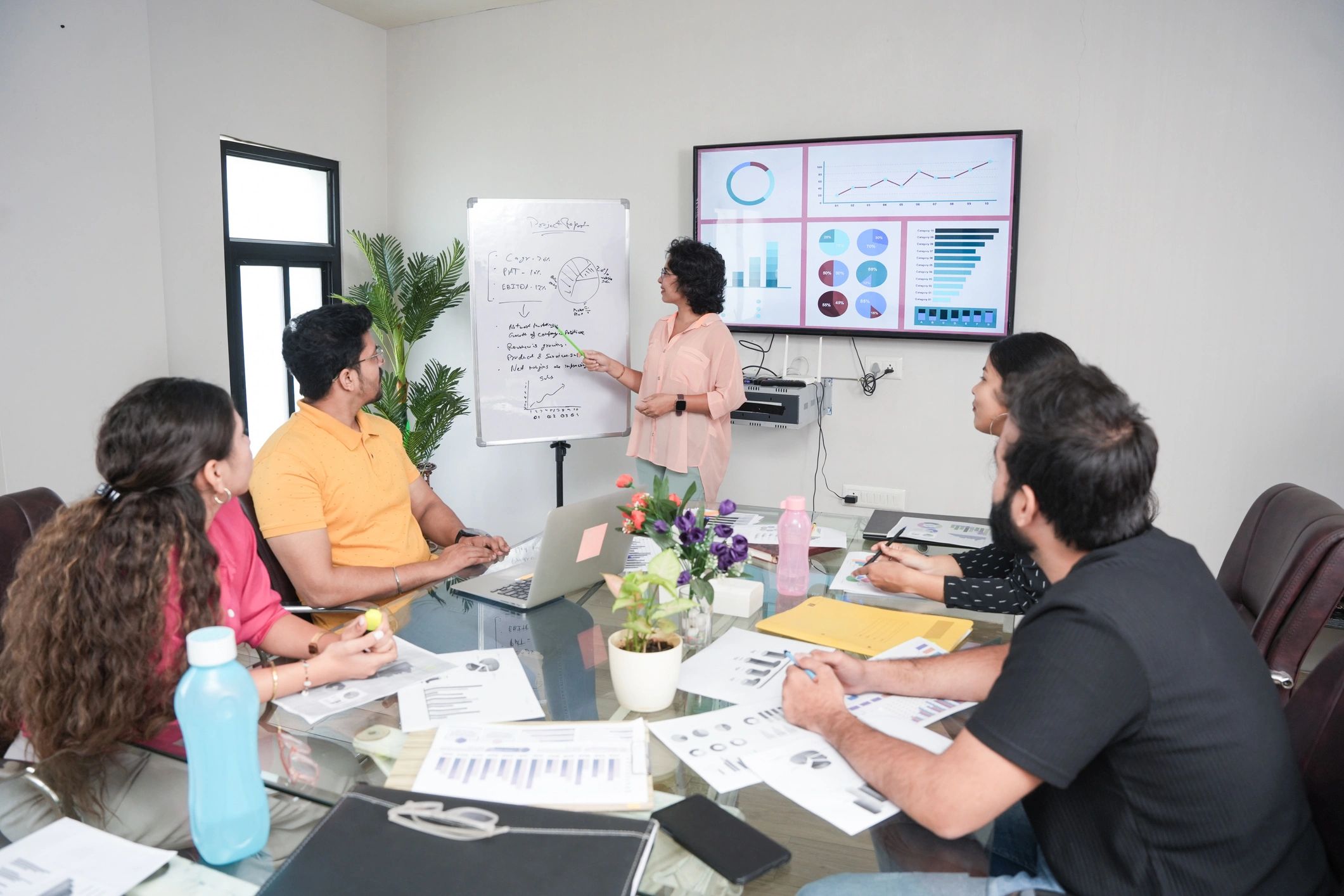 Instructor leading a digital marketing workshop