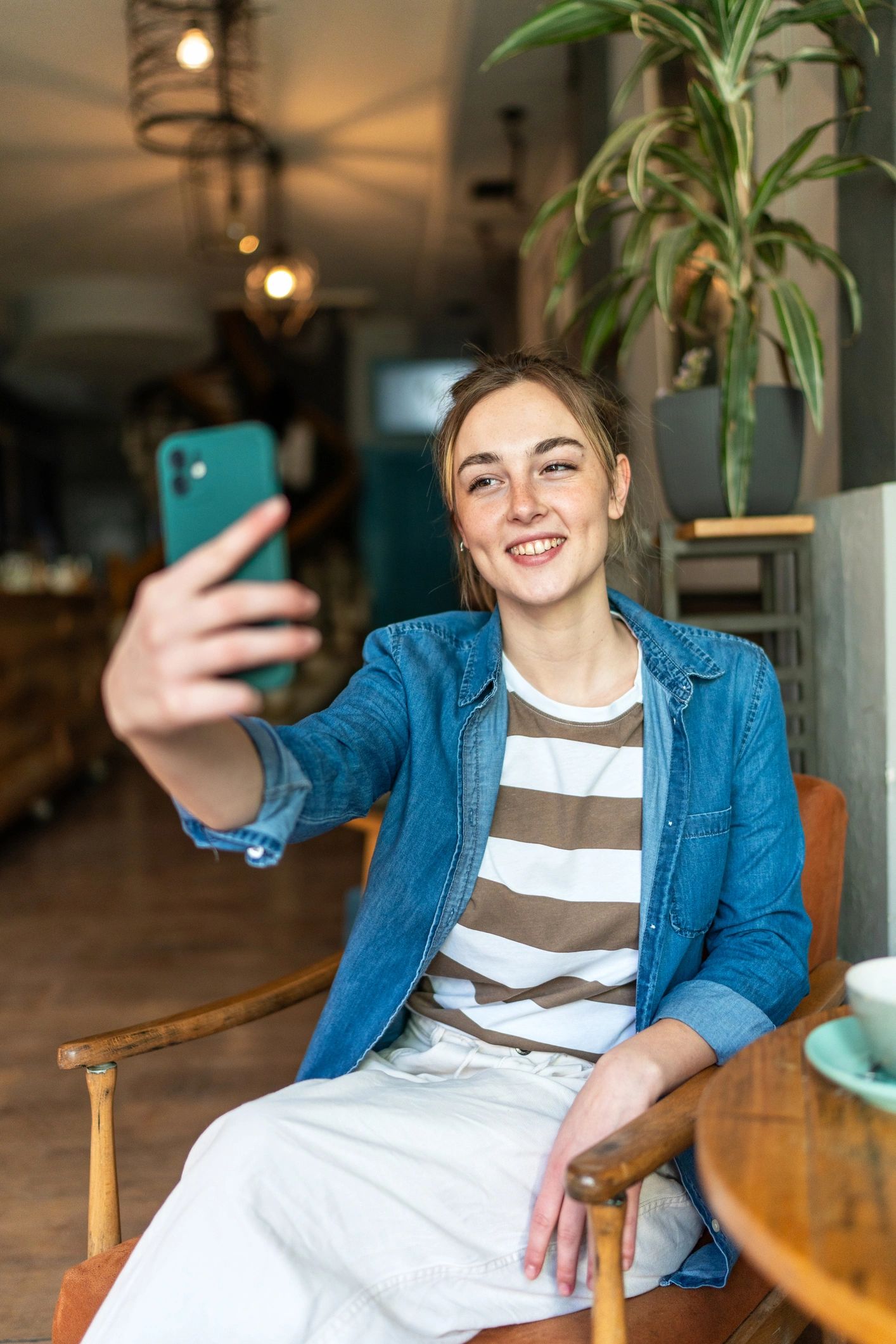 Content creator using a smartphone